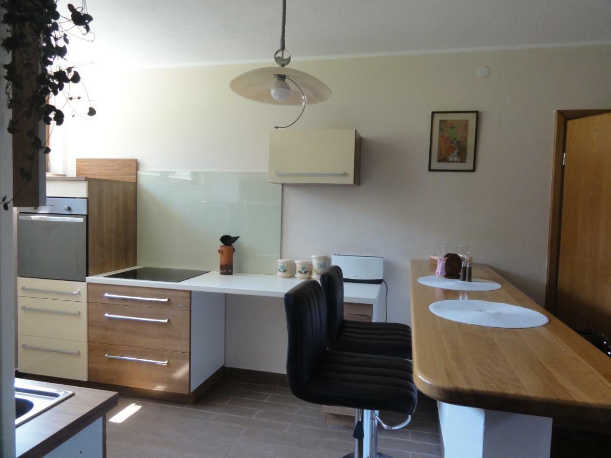 Apartma Jezero โมสต์ นา โซชิ ภายนอก รูปภาพ